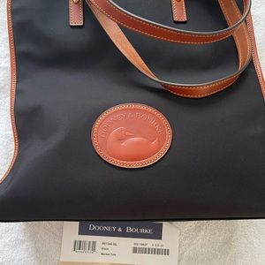 Dooney & Bourke